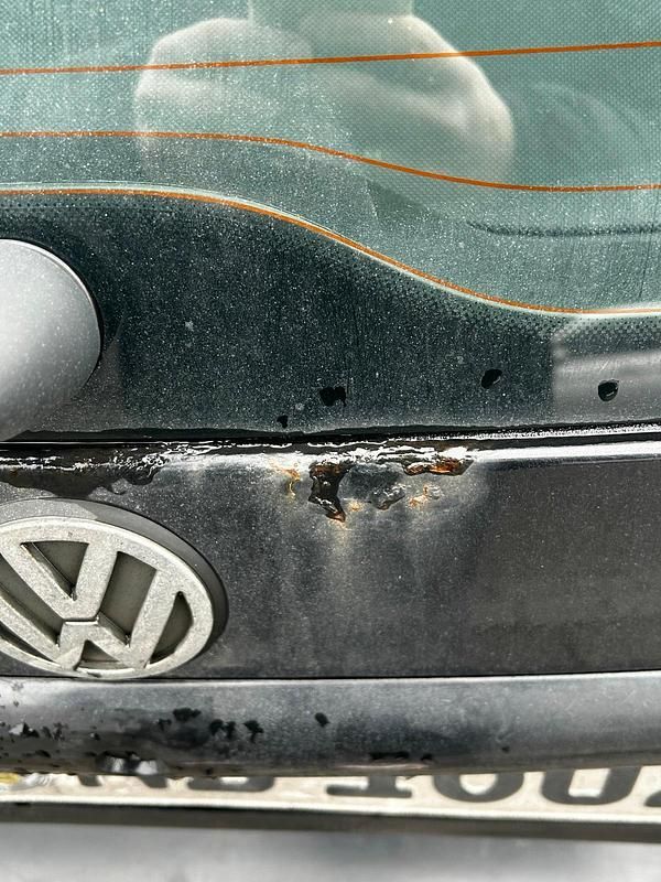 Second-hand VW Passat Basis 90 CP (66 kW) 2000 Negru Break