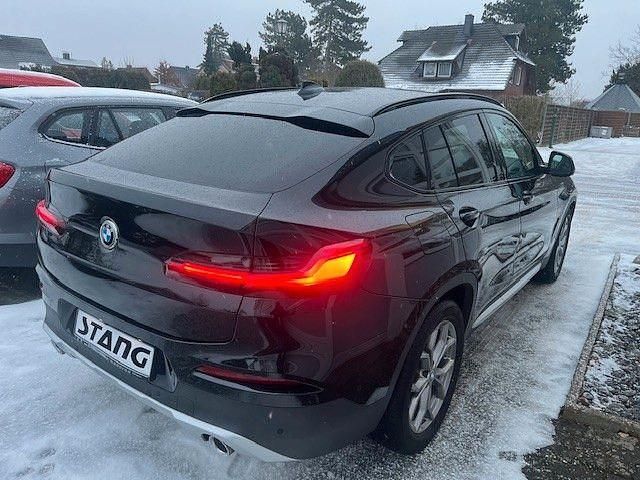 Gebraucht BMW X4 xLine 190 PS (139 kW) 2021 Schwarz SUV