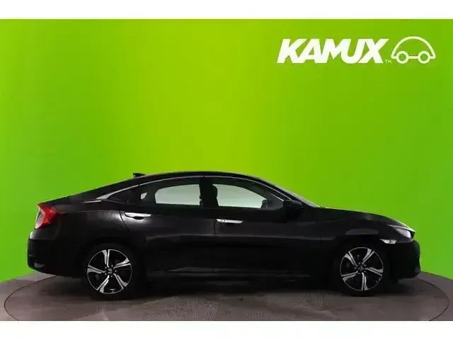 Gebraucht Honda Civic Executive 182 PS (133 kW) 2017 Violett Limousine