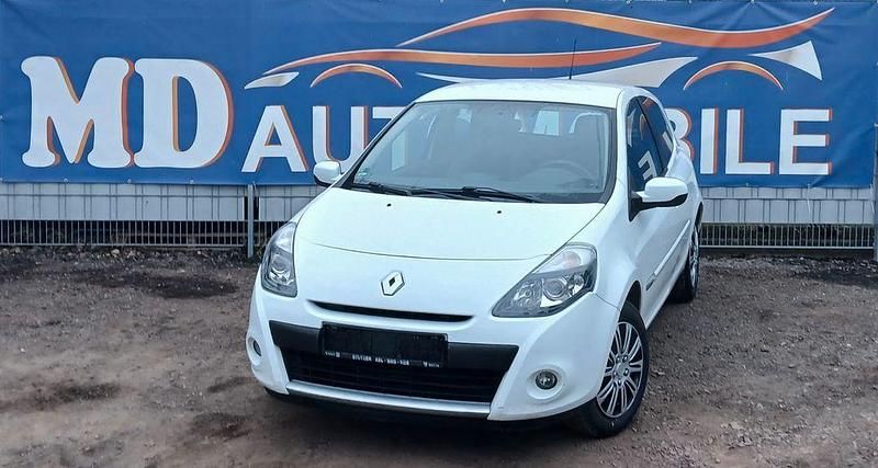 Gebraucht Renault Clio III Dynamique 75 PS (55 kW) 2011 Weiß Kleinwagen