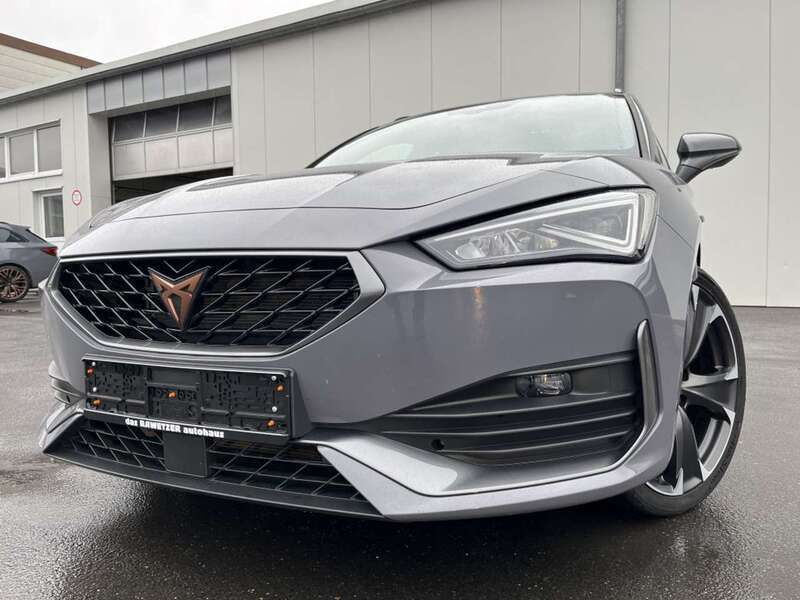 Grau Gebraucht 2021 Cupra Leon Kombi | 25.280 € (Fairer Preis) - Bild 1/4
