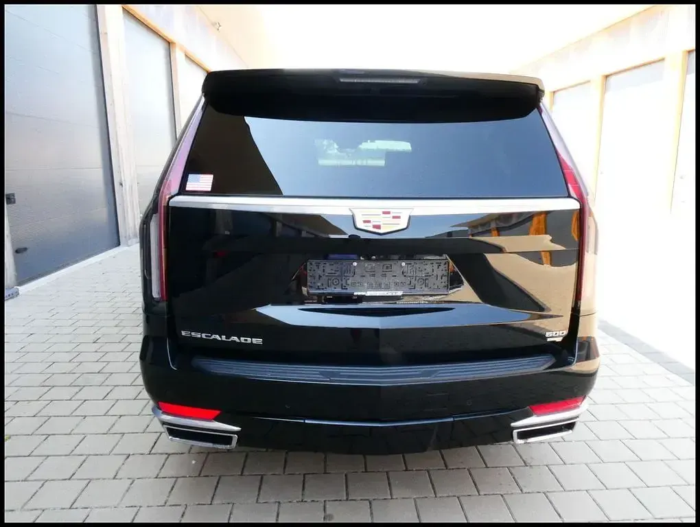 Gebraucht Cadillac Escalade 426 PS (313 kW) 2022 Schwarz SUV