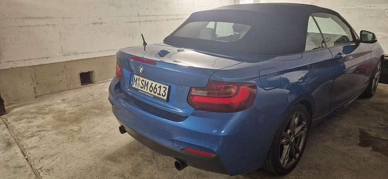 Blau Gebraucht 2016 BMW M240 Cabrio | 32.500 € (Fairer Preis) - Bild 1/4