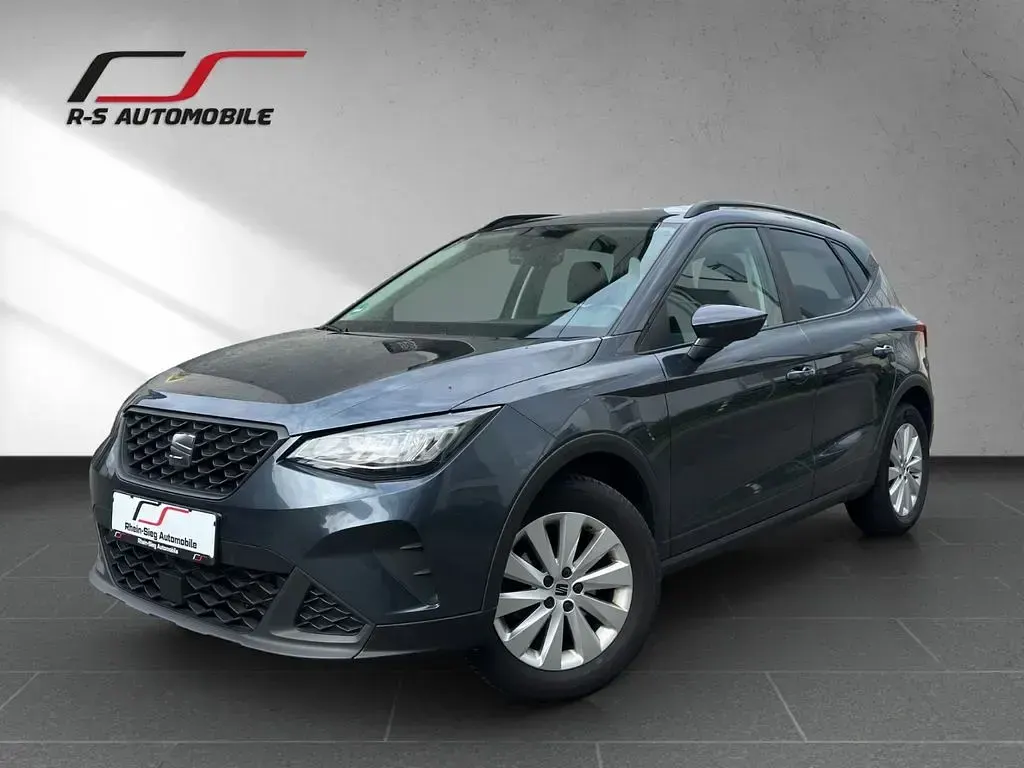 Gebraucht Seat Arona Style 116 PS (85 kW) 2024 Grau SUV