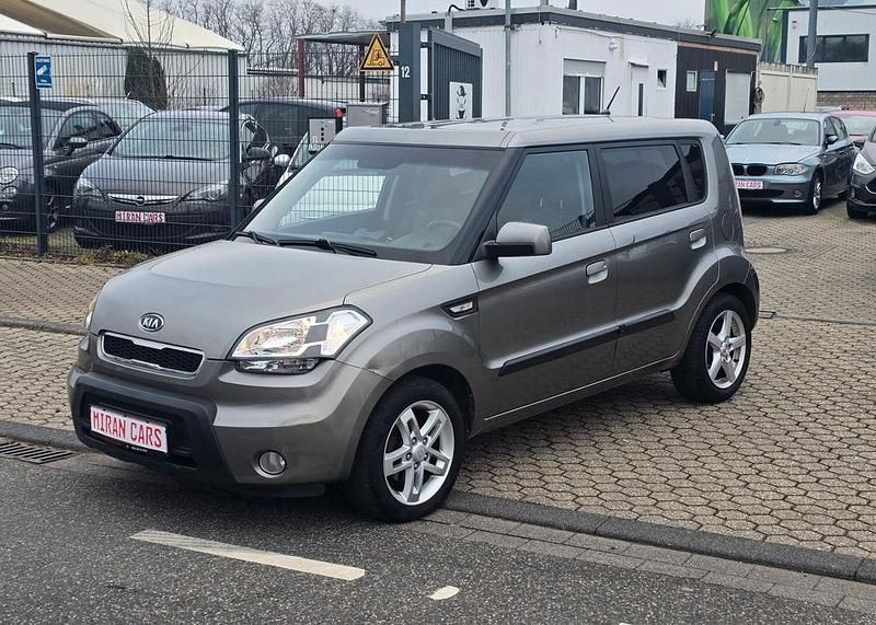 Gebraucht Kia Soul 116 PS (85 kW) 2009 Silber SUV