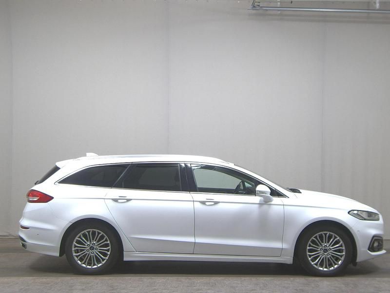 Gebraucht Ford Mondeo Titanium 190 PS (139 kW) 2020 Weiss Kombi