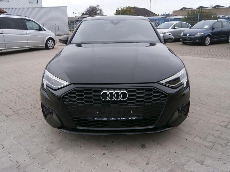 Gebraucht Audi A3 Sportback Advanced 150 PS (110 kW) 2023 Schwarz Kleinwagen