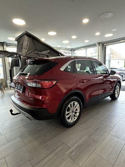 Gebraucht Ford Kuga Titanium 224 PS (164 kW) 2022 Lucidrot metallic (metallic) SUV