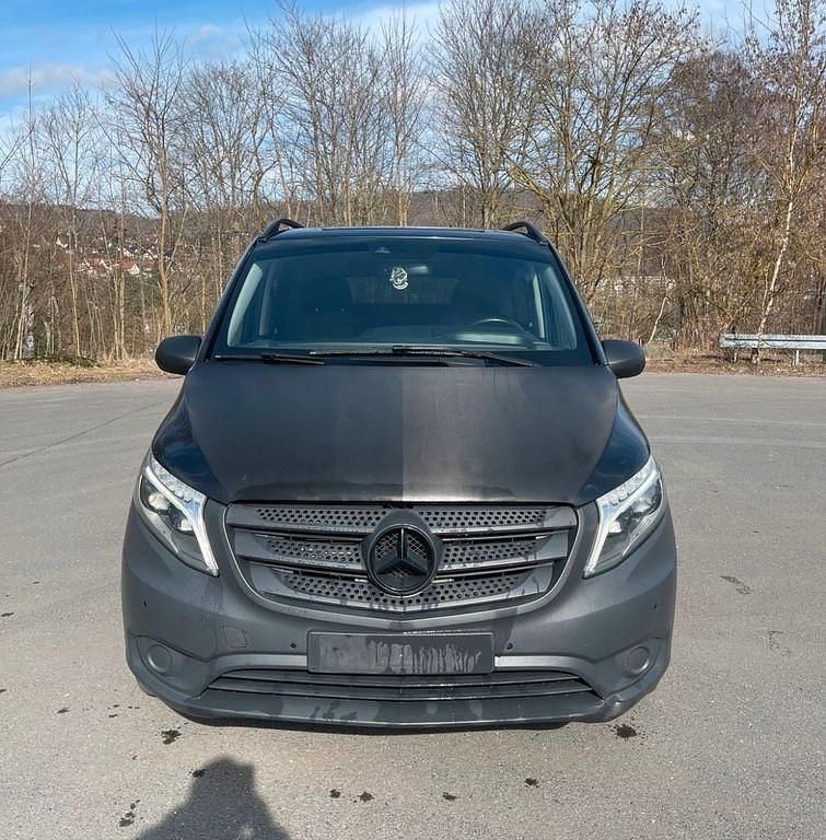 Gebraucht Mercedes Vito 190 PS (139 kW) 2015 Schwarz Van