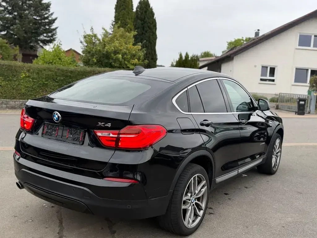 Gebraucht BMW X4 xLine 190 PS (139 kW) 2016 Schwarz SUV