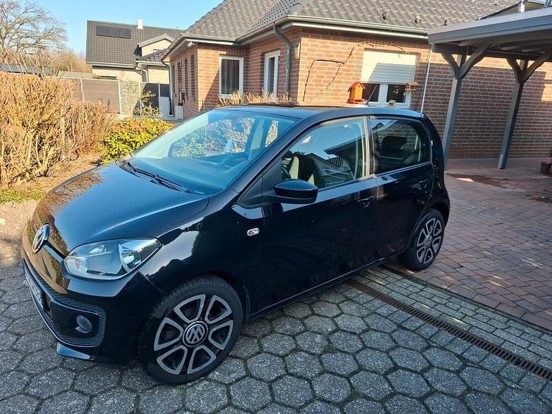 Gebraucht VW up! Cup 75 PS (55 kW) 2014 Schwarz Kleinwagen