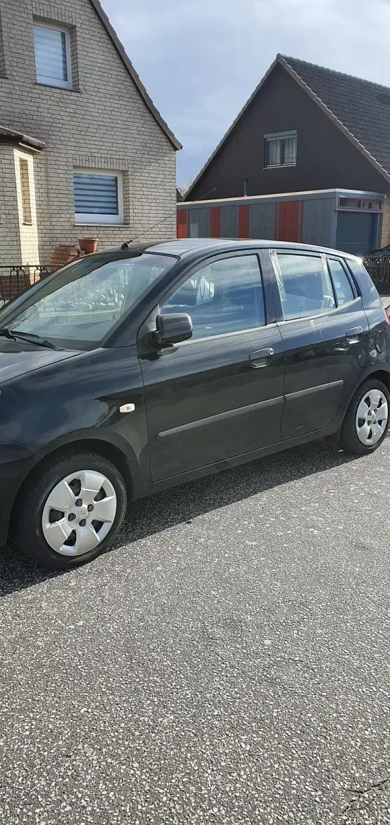 Gebraucht Kia Picanto 65 PS (47 kW) 2004 Schwarz Kleinwagen