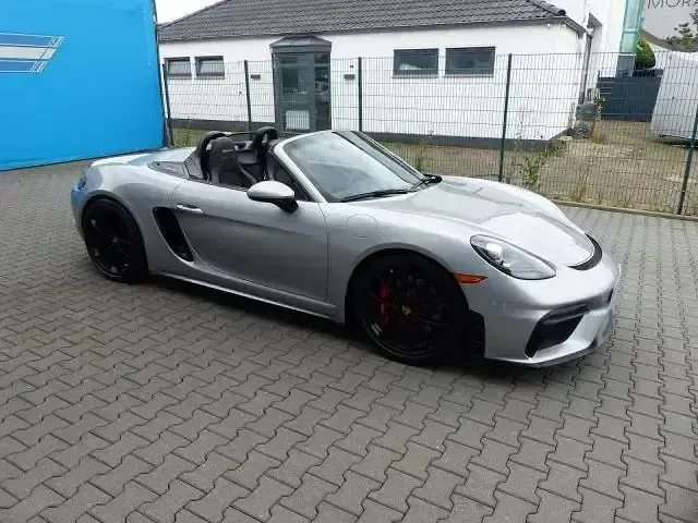 Gebraucht Porsche 718 Spyder 420 PS (308 kW) 2021 Grau Cabrio