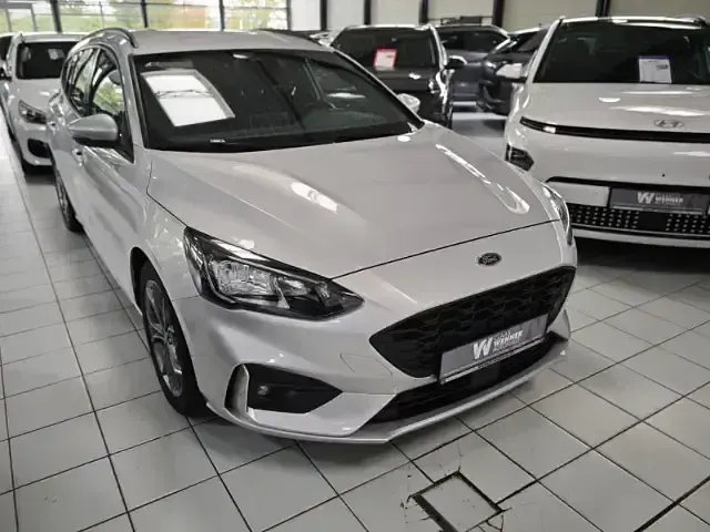Używany Ford Focus ST 155 KM (114 kW) 2021 Srebrny Kombi
