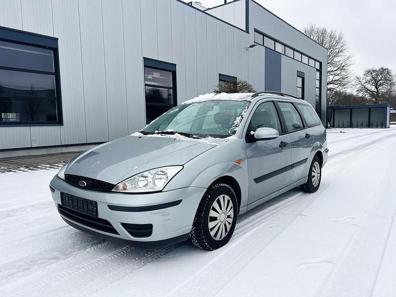 Gebraucht Ford Focus 101 PS (74 kW) 2002 Grau Kombi