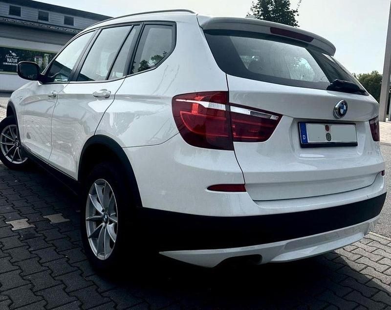 Gebraucht BMW X3 184 PS (135 kW) 2011 Weiß SUV