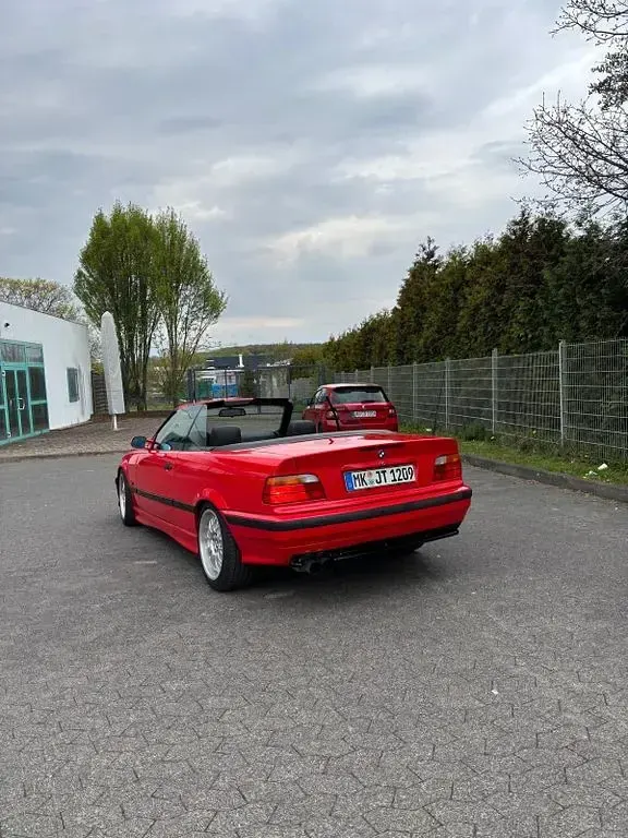 Gebraucht BMW 318 Cabriolet M Sport 116 PS (85 kW) 2000 Rot Cabrio