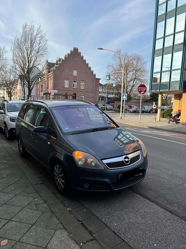 Gebraucht 2006 Opel Zafira Van / Kleinbus | 999 € (Superpreis) - Bild 1/3