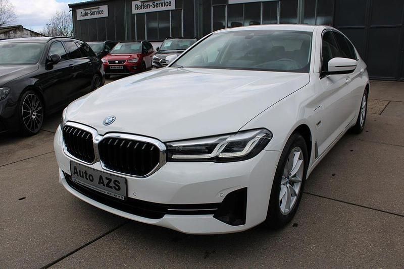 Gebraucht BMW 530e iPerformance 292 PS (214 kW) 2021 Weiß Limousine
