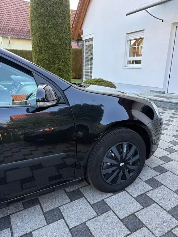 Gebraucht VW Golf V 116 PS (85 kW) 2004 Schwarz Kleinwagen