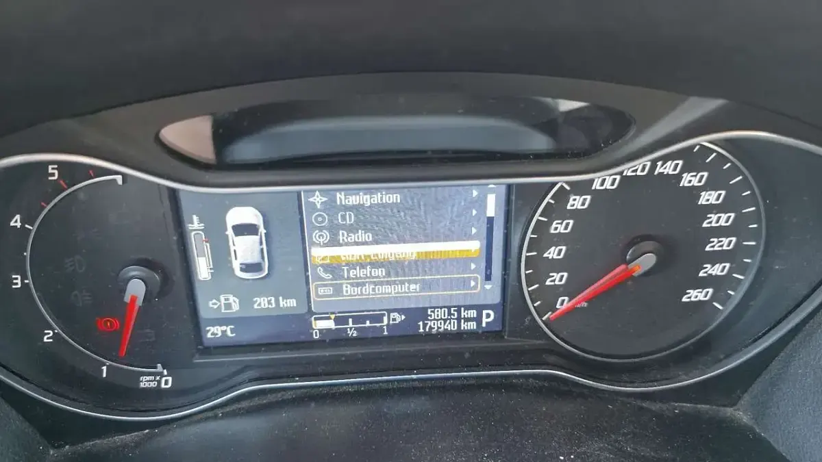 Gebraucht Ford Mondeo Business Edition 140 PS (102 kW) 2015 Braun Kombi