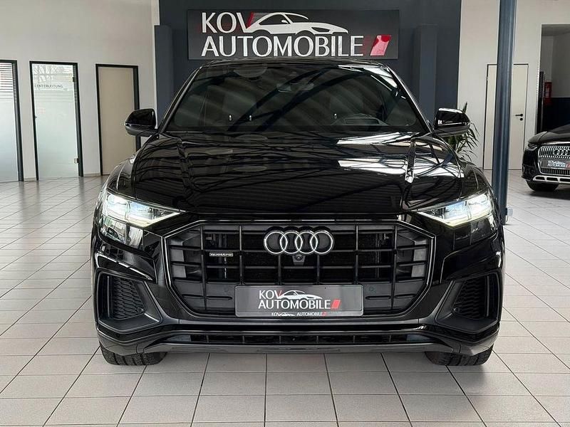 Schwarz Gebraucht 2020 Audi Q8 S-Line SUV | 53.900 € (Fairer Preis) - Bild 1/4
