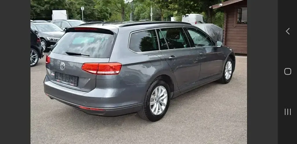 Gebraucht VW Passat Comfortline 150 PS (110 kW) 2017 Grau Kombi