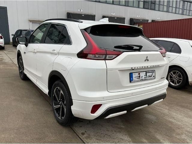 Gebraucht Mitsubishi Eclipse Cross Plus 188 PS (138 kW) 2022 S) (weiss SUV