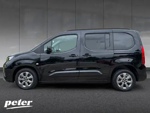 Gebraucht Opel Combo 131 PS (96 kW) 2024 Schwarz Van / Kleinbus
