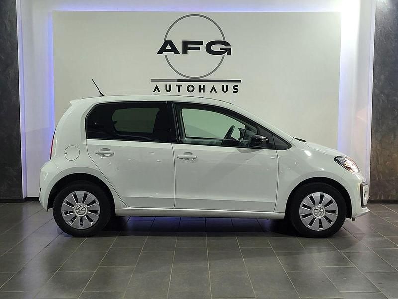 Gebraucht VW up! Style 65 PS (47 kW) 2022 Weiß Kleinwagen