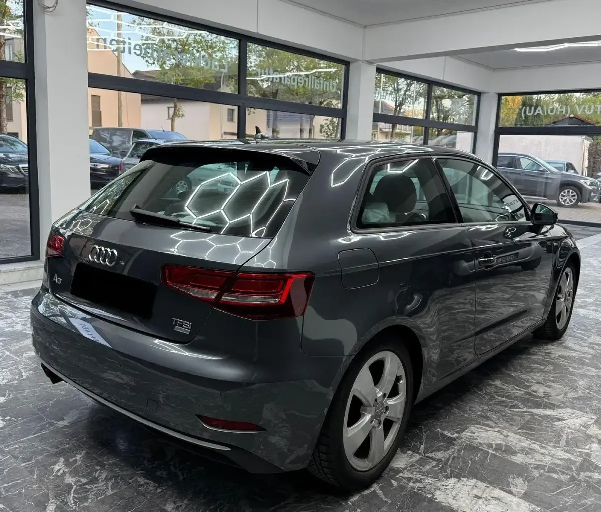 Gebraucht Audi A3 S-Line 150 PS (110 kW) 2017 Grau Kleinwagen