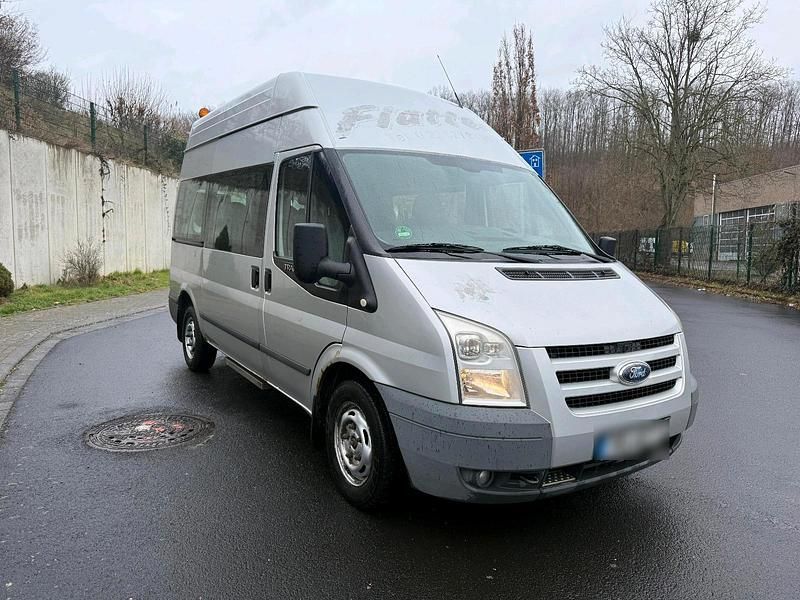 Gebraucht Ford Transit 140 PS (102 kW) 2010 Silber Van / Kleinbus