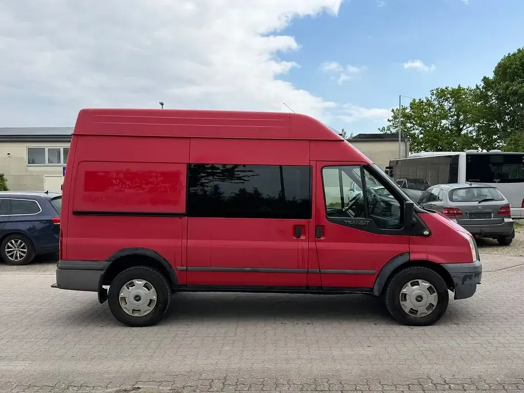 Używany Ford Transit Trend 125 KM (91 kW) 2012 Czerwony Pickup