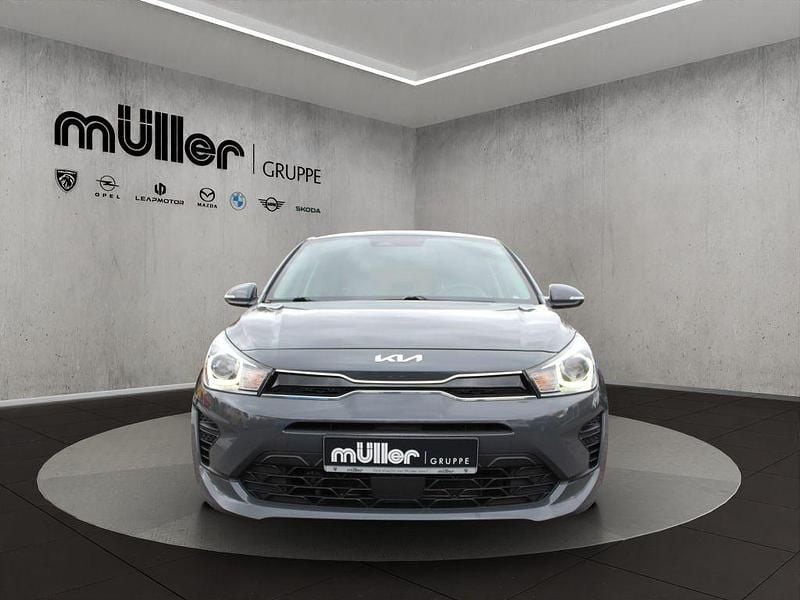 Gebraucht Kia Rio Vision 84 PS (61 kW) 2022 Perennialgrau Limousine