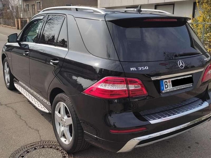 Gebraucht Mercedes ML350 258 PS (189 kW) 2012 Schwarz SUV