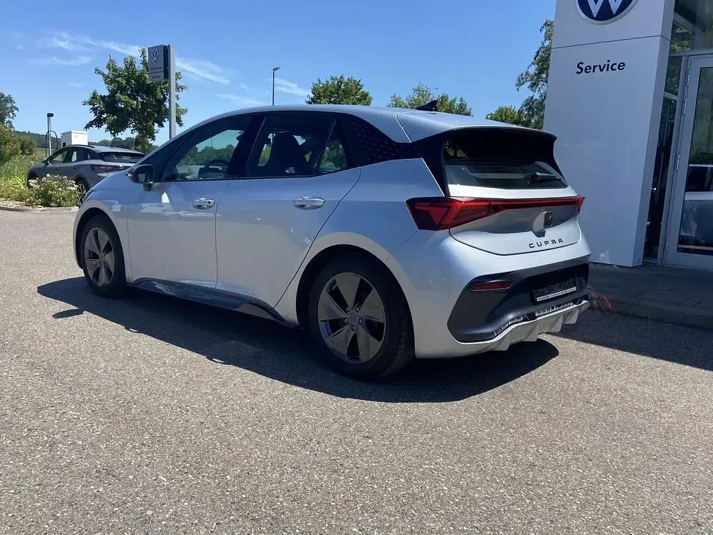 Gebraucht Cupra Born 150 kW (204 PS) 2022 Silber Kleinwagen
