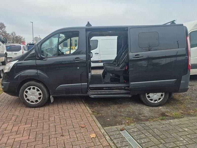 Schwarz Gebraucht 2017 Ford Tourneo Trend Kombi | 16.999 € (Fairer Preis) - Bild 1/4