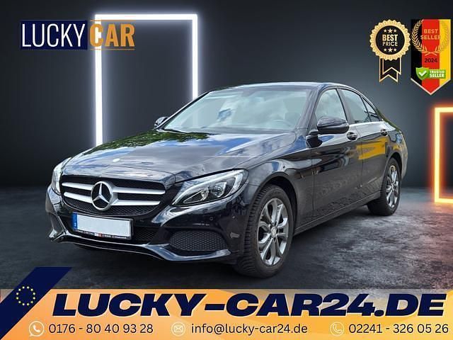 Schwarz Gebraucht 2016 Mercedes C180 Limousine | 20.620 € (Fairer Preis) - Bild 1/3