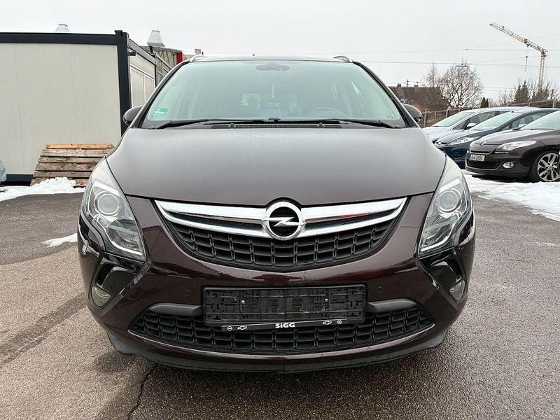 Gebraucht Opel Zafira Tourer Innovation 136 PS (100 kW) 2013 Braun Van / Kleinbus
