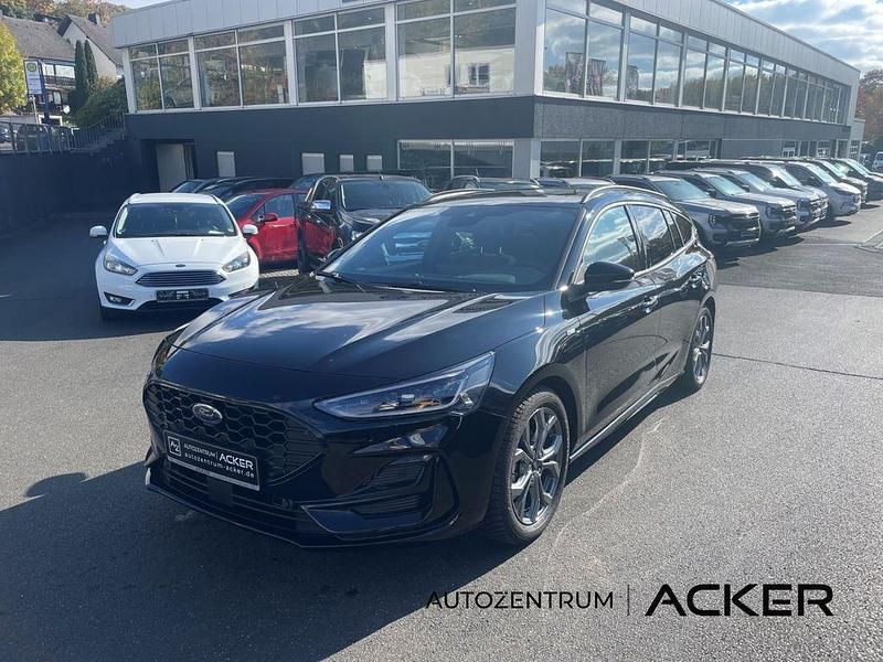 Gebraucht Ford Focus ST-Line X 155 PS (114 kW) 2025 Blau Kombi