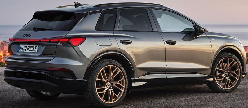 Grau Gebraucht 2022 Audi Q4 e-tron Edition .1 SUV | 35.990 € (Guter Preis) - Bild 1/4