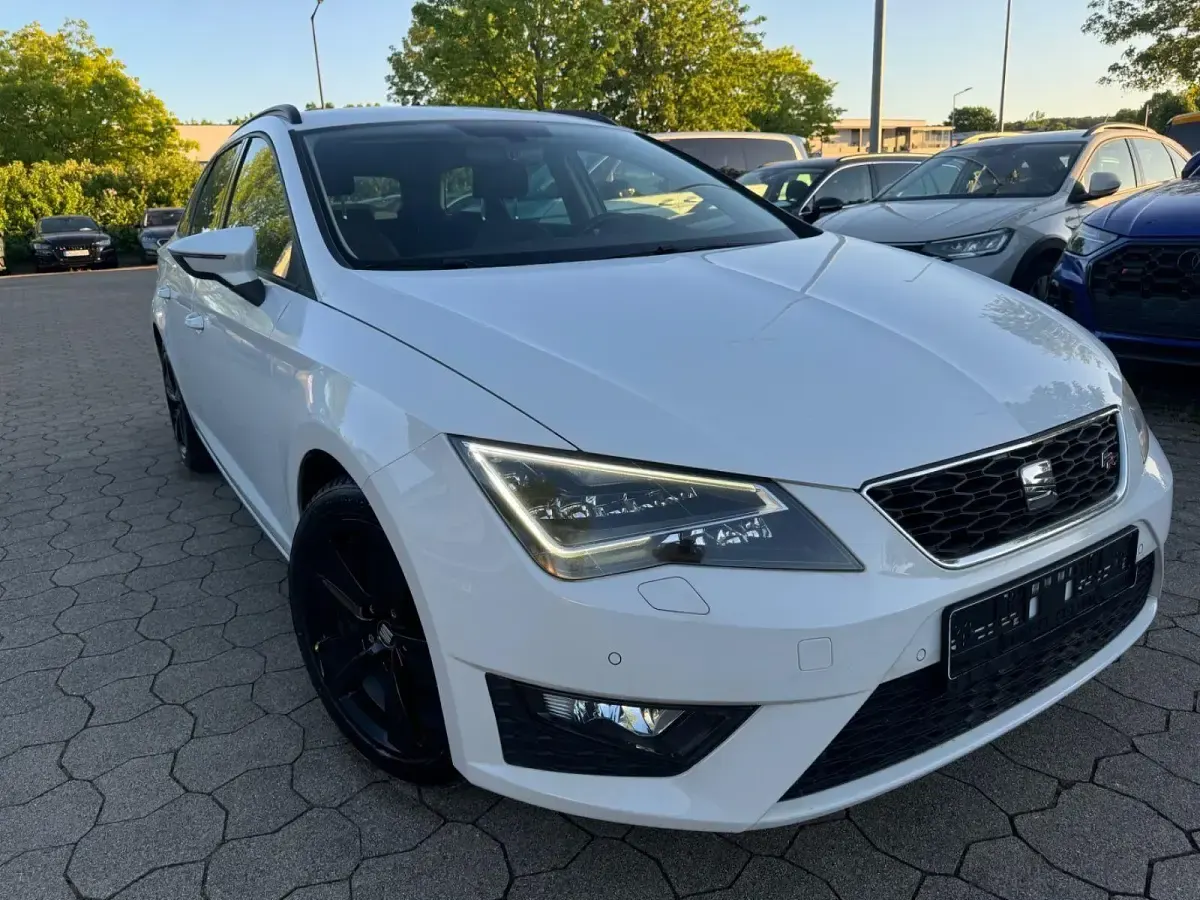 Gebraucht Seat Leon ST FR 150 PS (110 kW) 2016 Weiß Kombi