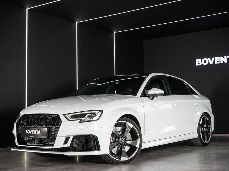 Weiß Gebraucht 2020 Audi RS3 Sport Kleinwagen | 42.850 € (Fairer Preis) - Bild 1/4