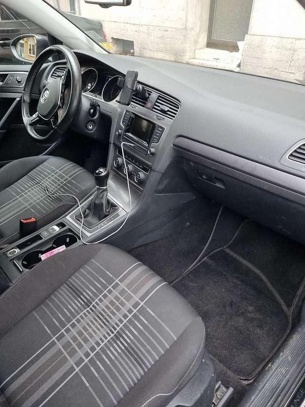 Gebraucht 2015 VW Golf VII LOUNGE Limousine | 10.000 € (Guter Preis) - Bild 1/4