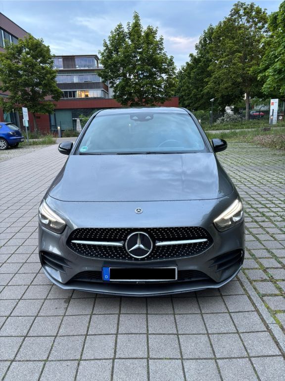 Gebraucht 2019 Mercedes B250 Van / Kleinbus | 25.500 € (Guter Preis) - Bild 1/4