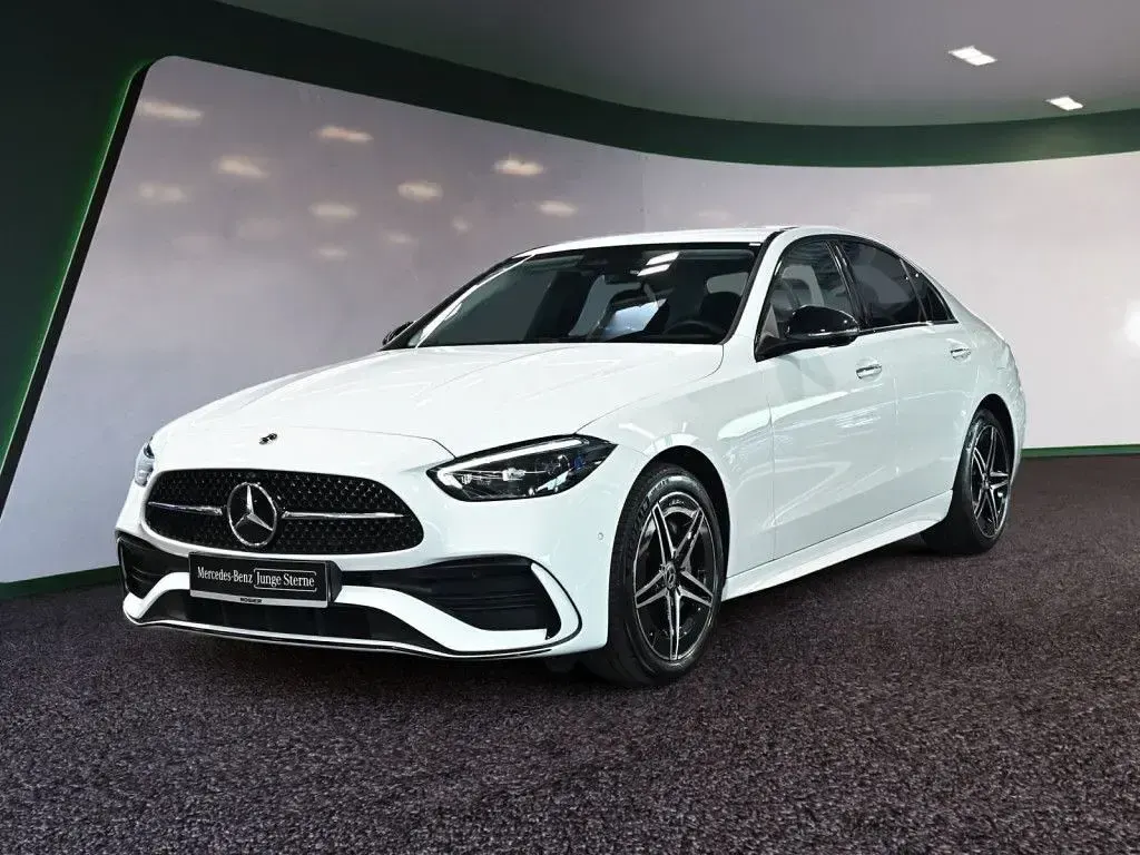 Gebraucht Mercedes C300e AMG 313 PS (230 kW) 2025 Weiss / polarweiß Limousine