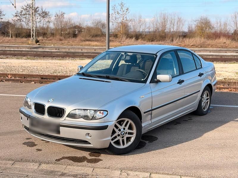 Gebraucht BMW 316 116 PS (85 kW) 2004 Silber Limousine