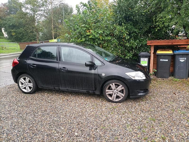 Schwarz Gebraucht 2007 Toyota Auris Kleinwagen | 3.400 € (Guter Preis) - Bild 1/3