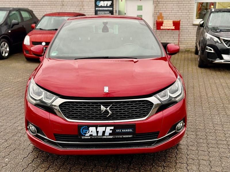 Gebraucht DS Automobiles DS4 131 PS (96 kW) 2018 Rot Limousine