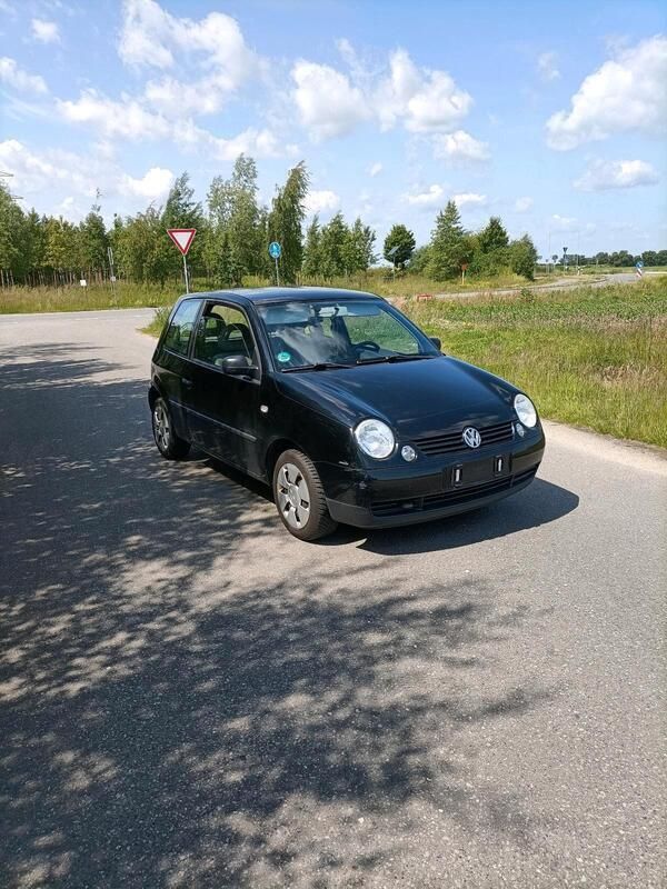 Schwarz Gebraucht 2004 VW Lupo Kleinwagen | 1.500 € (Fairer Preis) - Bild 1/4